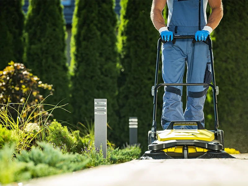 fb_r spazzatrici-da-giardino-parma-reggio-emilia